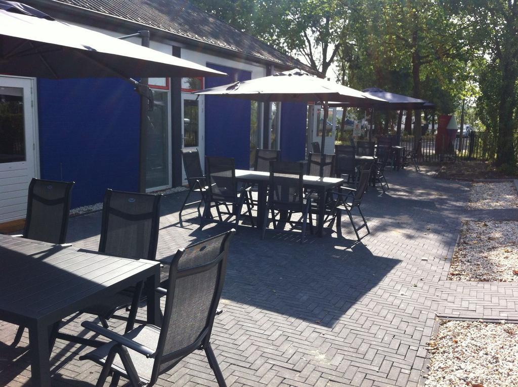 Bed And Breakfast De Biesbosch - In 'T Riet Drimmelen Bagian luar foto
