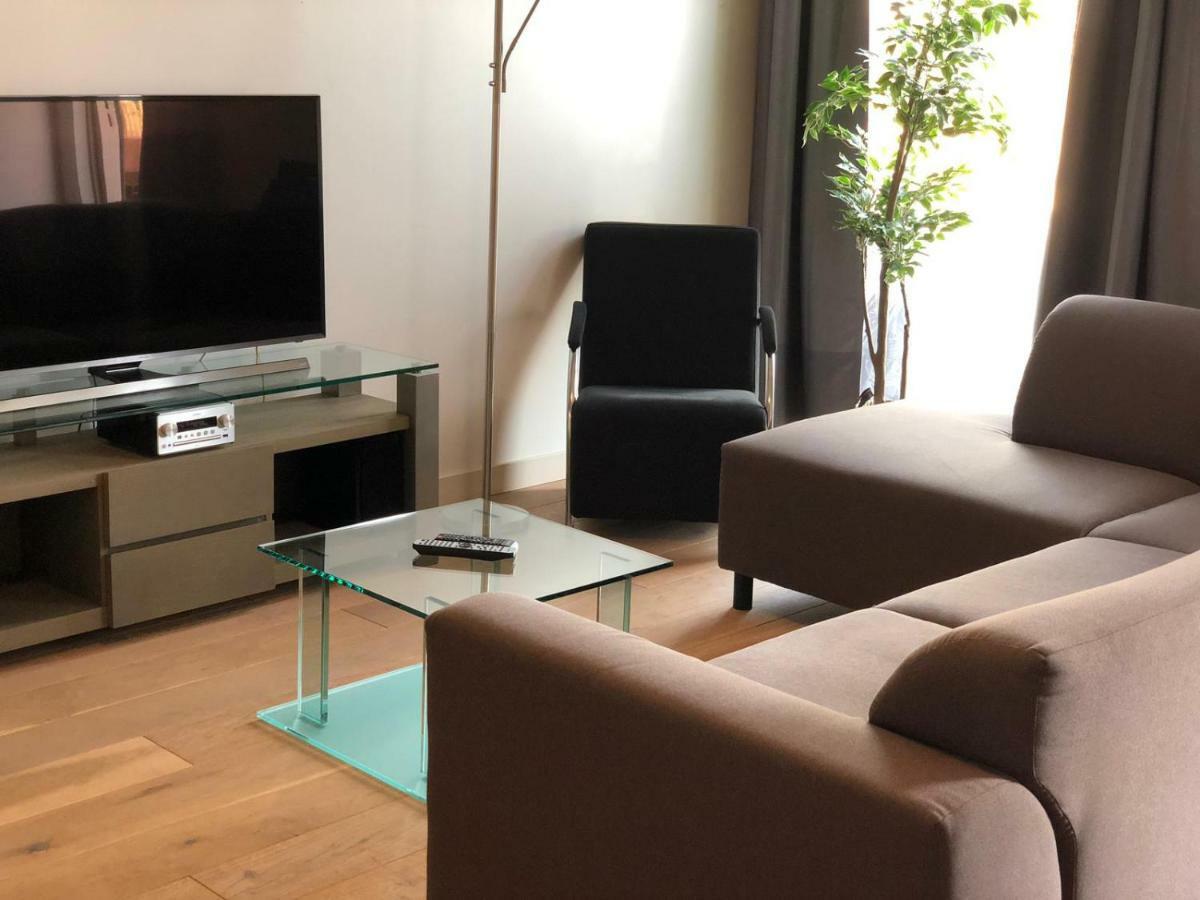 Bed And Breakfast De Biesbosch - In 'T Riet Drimmelen Bagian luar foto